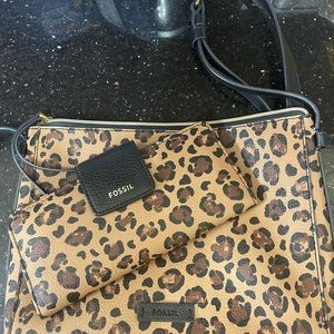 Fossil Cheetah Crossbody & wallet set